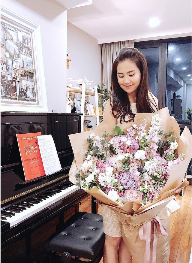 Can canh khong gian song dep lung linh cua MC thoi tiet Mai Ngoc-Hinh-7