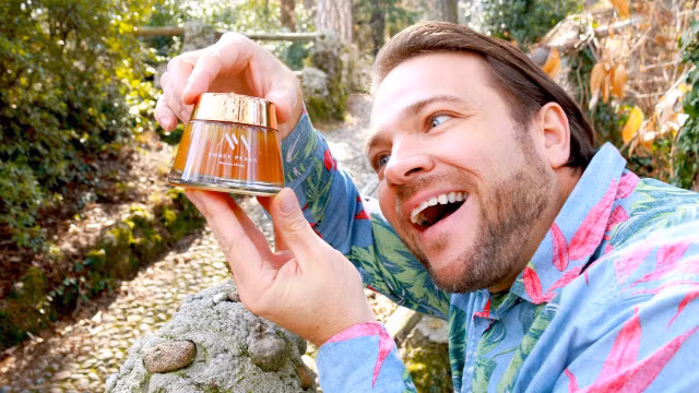 Loai mat ong gia gap 100 lan loai thuong, chi danh cho gioi sieu giau-Hinh-4