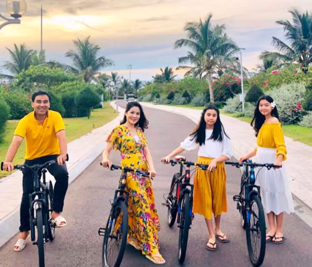 4 co vo doanh nhan giau co cua sao nam Viet