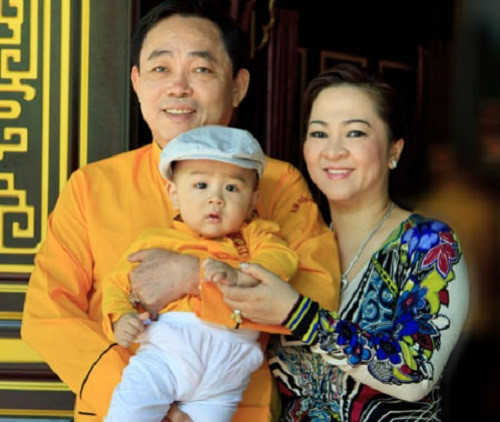 Đại gia Việt 'nhà không có gì ngoài tiền' chia tài sản thừa kế thế nào? - Hình 2 Dai gia Viet 'nha khong co gi ngoai tien' chia tai san thua ke the nao?-Hinh-2