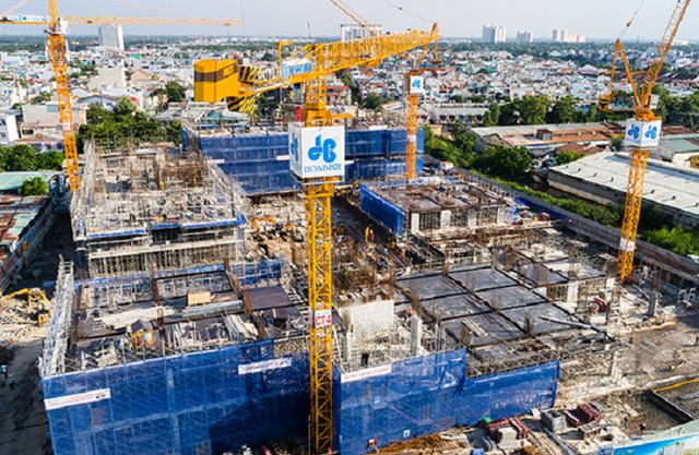 Xây dựng Hòa Bình báo lãi lao dốc 74% trong quý 3, vay nợ tăng mạnh Xay dung Hoa Binh bao lai lao doc 74% trong quy 3, vay no tang manh