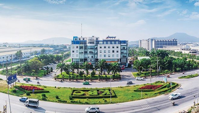 Doanh nghiệp của đại gia Đặng Thành Tâm: Làm ăn tụt dốc, đau đầu vì khát vốn, chây ì trả cổ tức Doanh nghiep cua dai gia Dang Thanh Tam: Lam an tut doc, dau dau vi khat von, chay i tra co tuc