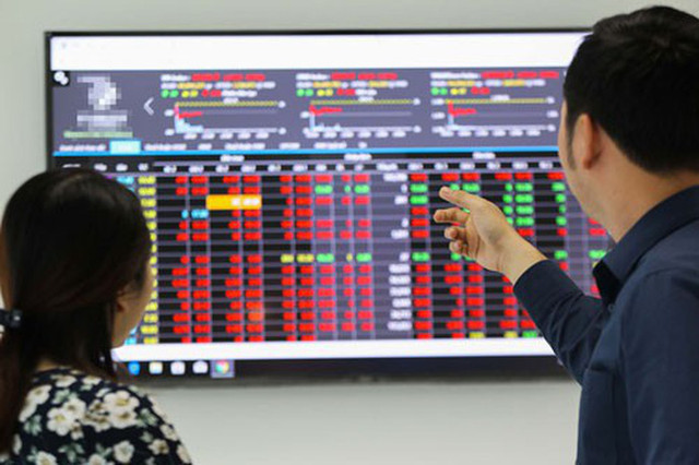 Chứng khoán hôm nay 27/2: Chọn GVR, VTP, IMP hay MWG? Chung khoan hom nay 27/2: Chon GVR, VTP, IMP hay MWG?