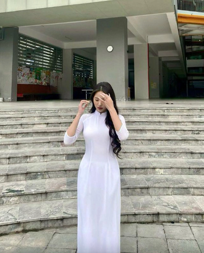 Cận cảnh nét đẹp như 'thần tiên tỷ tỷ' của con gái 'hoa khôi' bóng chuyền Kim Huệ - Hình 8 Can canh net dep nhu 'than tien ty ty' cua con gai 'hoa khoi' bong chuyen Kim Hue-Hinh-8