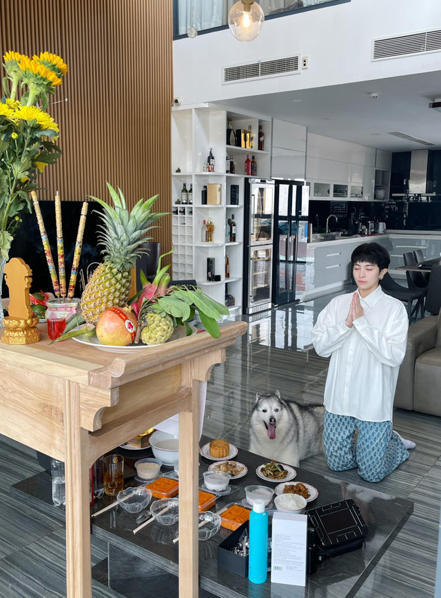 Bên trong cơ ngơi rộng rãi của gia đình Gil Lê - Hình 5 Ben trong co ngoi rong rai cua gia dinh Gil Le-Hinh-5