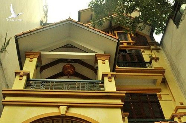 Những nữ đại gia nổi tiếng một thời giờ ra sao? - Hình 10 Nhung nu dai gia noi tieng mot thoi gio ra sao?-Hinh-10