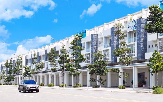 IJC sap chi 320 ty dong de tra co tuc nam 2020