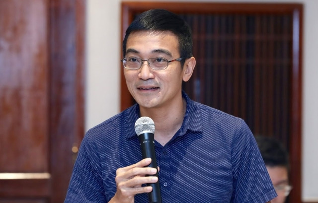 Ông Nguyễn Duy Hưng nói gì về HoSE nâng lô lẻ lên 1.000 cổ phiếu? Ong Nguyen Duy Hung noi gi ve HoSE nang lo le len 1.000 co phieu?