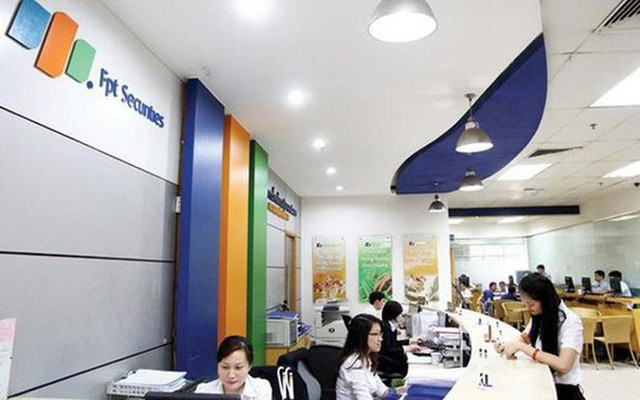 Lời lớn nhờ nắm chủ yếu MSH, Chứng khoán FPT lãi đậm quý 3 Loi lon nho nam chu yeu MSH, Chung khoan FPT lai dam quy 3
