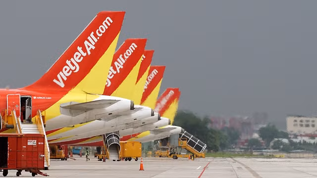 Gia VJC khong dat ki vong, 2 sep Vietjet khong thoai von nhu du dinh