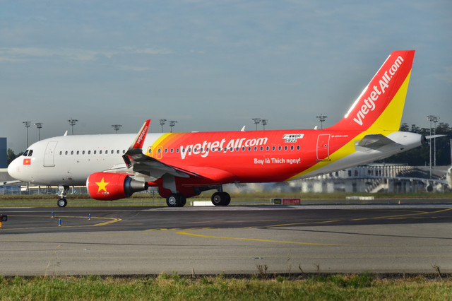 Vietjet thoát lỗ quý 2 nhờ doanh thu tài chính gần 1.800 tỷ đồng Vietjet thoat lo quy 2 nho doanh thu tai chinh gan 1.800 ty dong