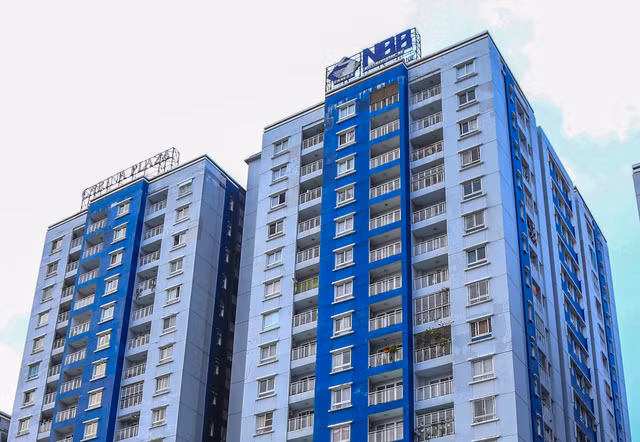 Nam Bay Bay bi truy thu va giam khau tru thue hon 44 ty dong