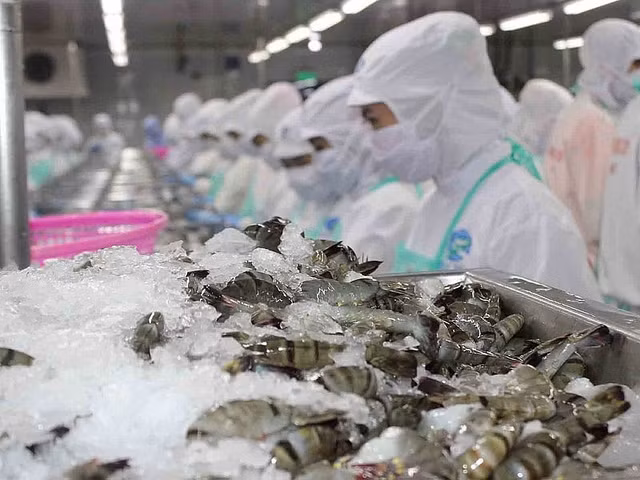 FMC: Dich bung phat manh khien luong tieu thu tom giam 56%