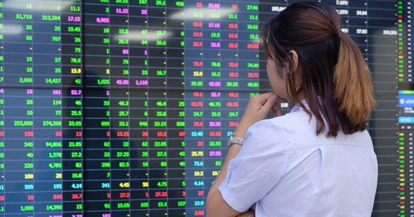 Chứng khoán ngày 17/1: Cổ phiếu nào nên chú ý? Chung khoan ngay 17/1: Co phieu nao nen chu y?