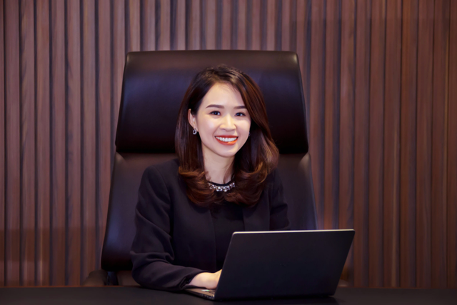 Chân dung 'nữ tướng' sinh năm 1985 của Kienlongbank Chan dung 'nu tuong' sinh nam 1985 cua Kienlongbank
