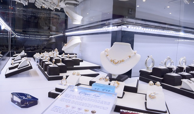 PNJ lãi ròng hơn 1.000 tỷ đồng trong năm 2020, giảm 10% PNJ lai rong hon 1.000 ty dong trong nam 2020, giam 10%