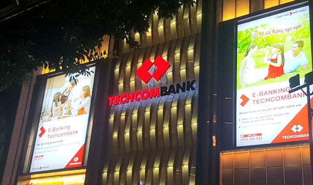 Người nhà lãnh đạo Techcombank đăng ký mua 200.000 cổ phiếu TCB Nguoi nha lanh dao Techcombank dang ky mua 200.000 co phieu TCB