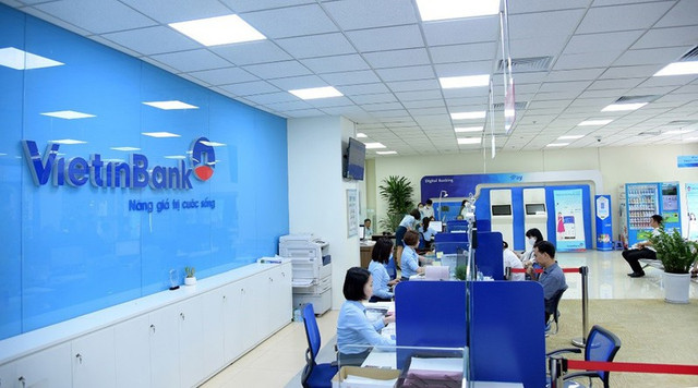 Sếp VietinBank gom cổ phiếu khi thị giá CTG rơi mạnh Sep VietinBank gom co phieu khi thi gia CTG roi manh