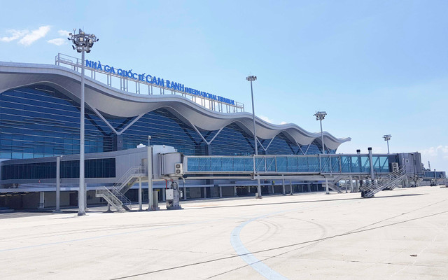 Tập đoàn ASG muốn chuyển nhượng 52% vốn CIA cho công ty con Tap doan ASG muon chuyen nhuong 52% von CIA cho cong ty con