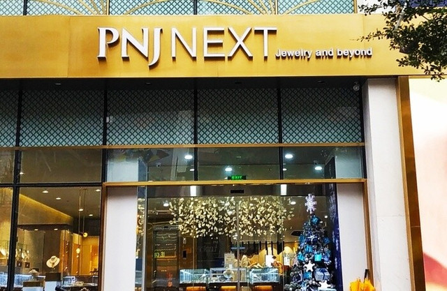Em trai Chủ tịch PNJ vừa chi 417 tỷ đồng gom vào 4,5 triệu cổ phiếu Em trai Chu tich PNJ vua chi 417 ty dong gom vao 4,5 trieu co phieu