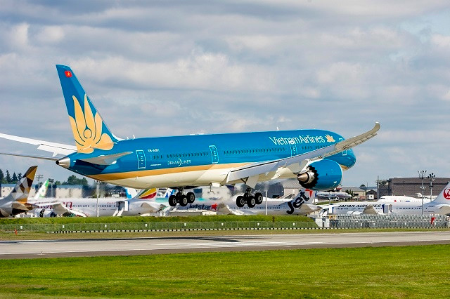 Hãng bay Vietnam Airlines dời lịch họp cổ đông sau ngày 30/6 Hang bay Vietnam Airlines doi lich hop co dong sau ngay 30/6