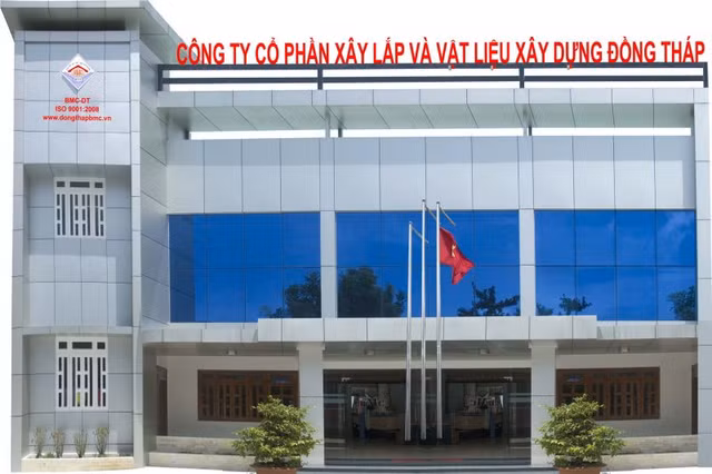 UBND Tinh Dong Thap da ban hon 41% von BDT cho Vinaconex?