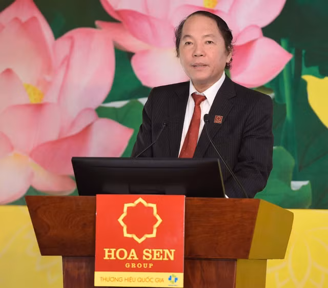 Pho Chu tich Hoa Sen du ban 400.000 co phieu HSG