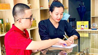 Ngành Thuế và ngân hàng đồng hành với hộ kinh doanh