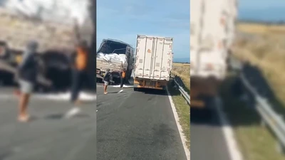 Hiện trường vụ tai nạn trên cao tốc Vĩnh Hảo - Phan Thiết.