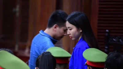 Vụ án lừa dối khách hàng liên quan đến kẹo Kera, 5 bị cáo cùng lĩnh án tù