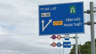 Sớm khắc phục lỗi thu phí ETC trên 2 tuyến cao tốc qua Lâm Đồng 