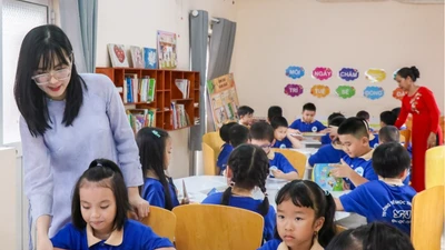 TP HCM đề xuất hỗ trợ trọn gói từ bữa ăn đến học phẩm cho học sinh nghèo 