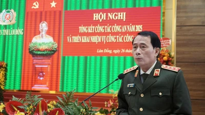 Thượng tướng Lê Quốc Hùng, Thứ trưởng Bộ Công an phát biểu chỉ đạo tại Hội nghị.