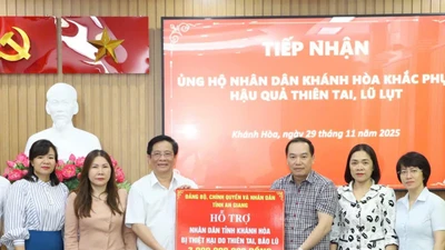Tỉnh An Giang hỗ trợ nhân dân Khánh Hòa khắc phục hậu quả thiên tai