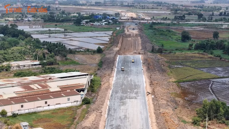 Giao thông Vành đai 3 TP HCM tiến gần tới mục tiêu hoàn thành cuối 2026