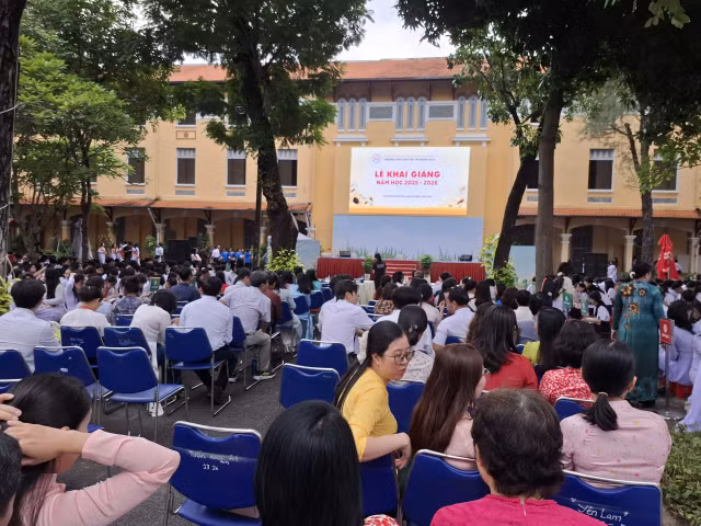 kg1.jpg