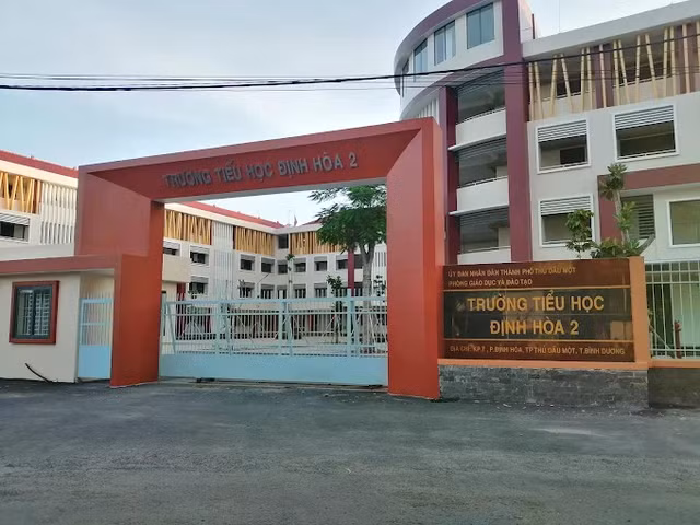 tieu-hoc-dinh-hoa-2-1.jpg