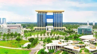 Đấu thầu tại Ban QLDA ĐTXD khu vực Bắc Tân Uyên: Xây dựng Bùi Phát 'một mình' dự 2 gói thầu