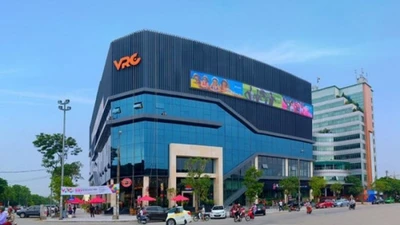 Bất động sản VRC lãi vỏn vẹn 47 triệu quý 3, sống nhờ vốn Tổng Giám đốc?