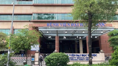 BV ĐHYD TPHCM: "Sân nhà" quen thuộc của nhà thầu Anh Khoa.