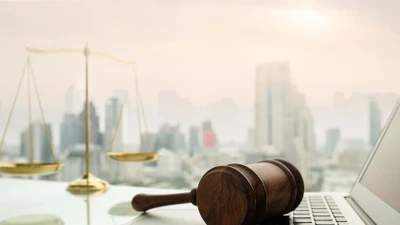 Bán "chui" gần 1,2 triệu cổ phiếu, Chủ tịch FID bị phạt nặng