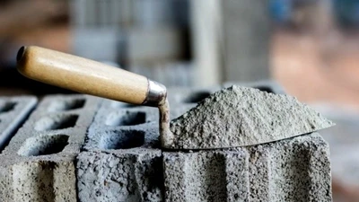 VICEM Hoàng Mai lập đỉnh lợi nhuận 13 quý, cổ phiếu “bốc đầu” kịch trần