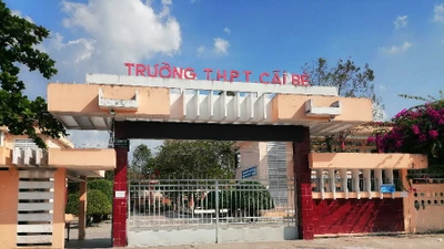 Công ty Nguyên Anh trúng thầu: Quyết định phê duyệt ghi một MST, hồ sơ đánh giá ghi một nẻo?