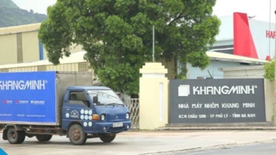 GKM lao dốc 5 phiên sàn liên tiếp, GKM Holdings giải trình ra sao