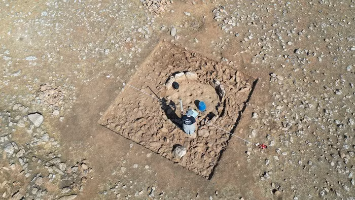 Tiến sĩ Necmi Karul, điều phối dự án, cho biết: “Mendik Tepe là một di chỉ vô cùng quan trọng để tìm hiểu về những người định cư đầu tiên trong khu vực”. Ảnh: GETTY.