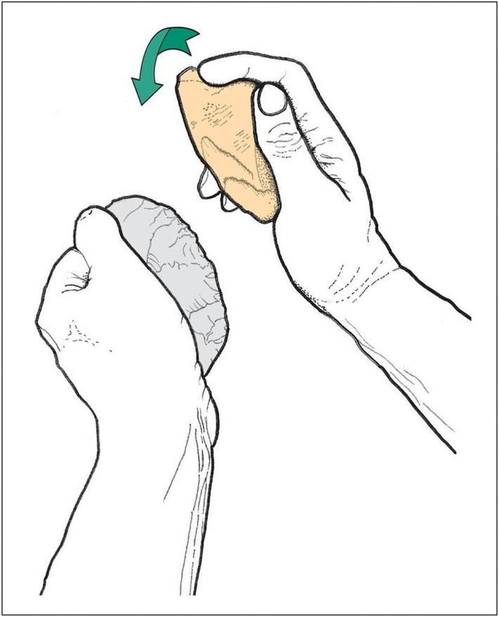 Theo các nhà nghiên cứu, hiện vật trên là trường hợp duy nhất được ghi nhận về việc sử dụng xương voi để chế tạo dụng cụ mài rìu. Các công cụ đẽo gọt làm từ vật liệu hữu cơ như xương, sừng và gỗ là những vật dụng thiết yếu đối với người tiền sử nhưng hiếm khi được bảo tồn trong các di chỉ khảo cổ. Ảnh: Parfitt, S. A., &amp; Bello, S. M., Science Advances (2026).