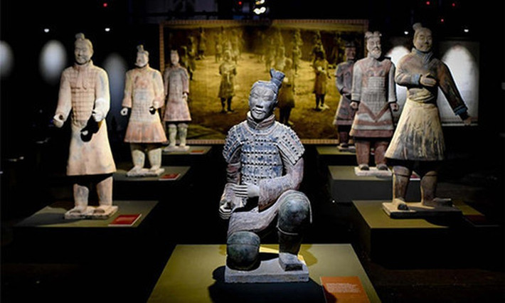 Nếu các chuyên gia liều lĩnh tiến vào gò mộ trung tâm chứa phòng chôn cất của Tần Thủy Hoàng mà không có kế hoạch chắc chắn có thể bảo tồn nơi này thì có thể làm hư hại, thậm chí nghiêm trọng hơn là khiến lăng mộ sụp đổ.