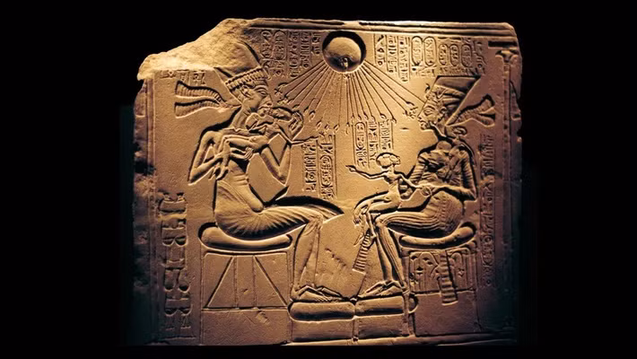 Theo Tiến sĩ Hawass, nếu tìm ra lăng mộ của Nữ hoàng Nefertiti thì đây sẽ có thể là khám phá vĩ đại nhất của thế kỷ này. Ảnh: Universal Images Group / Contributor via Getty Images.