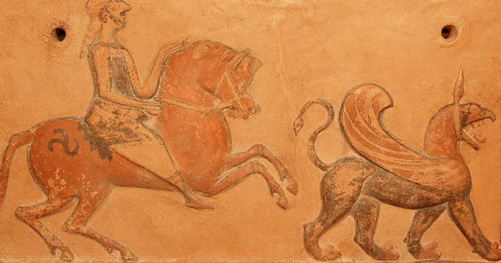 Theo nhận định ban đầu của nhóm nghiên cứu, ngôn ngữ được chạm khắc trên tảng đá là chữ viết Luwian. Đây là ngôn ngữ được sử dụng trong thời Đồ đồng và Đồ sắt trong khu vực. Ảnh: ancient-origins.