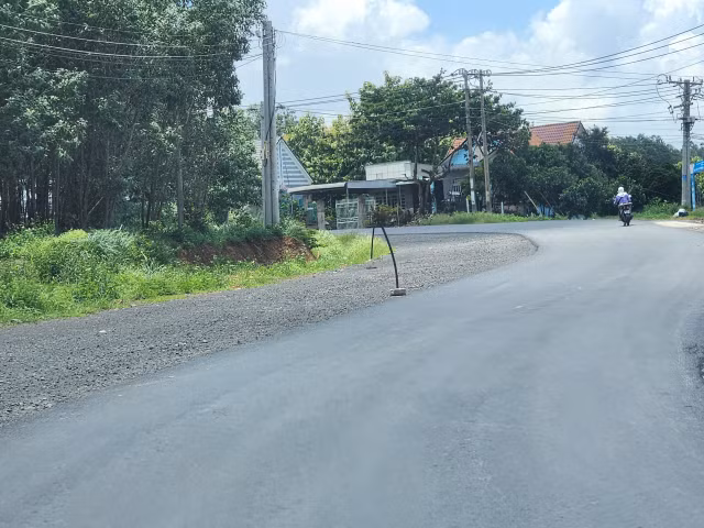 Đồng Nai: Sau nhiều lần lỡ hẹn ĐT 768 vẫn chưa thể “khoác áo mới”? - Hình 3 Dong Nai: Sau nhieu lan lo hen DT 768 van chua the “khoac ao moi”?-Hinh-3
